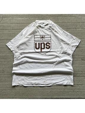 90s UPS Tee